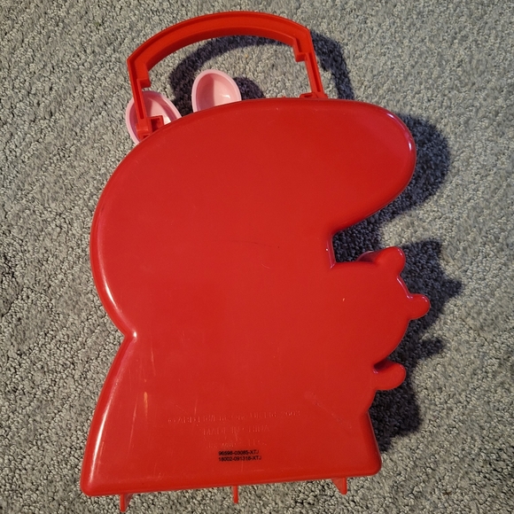 Peppa Pig case with figures - Picture 3 of 4